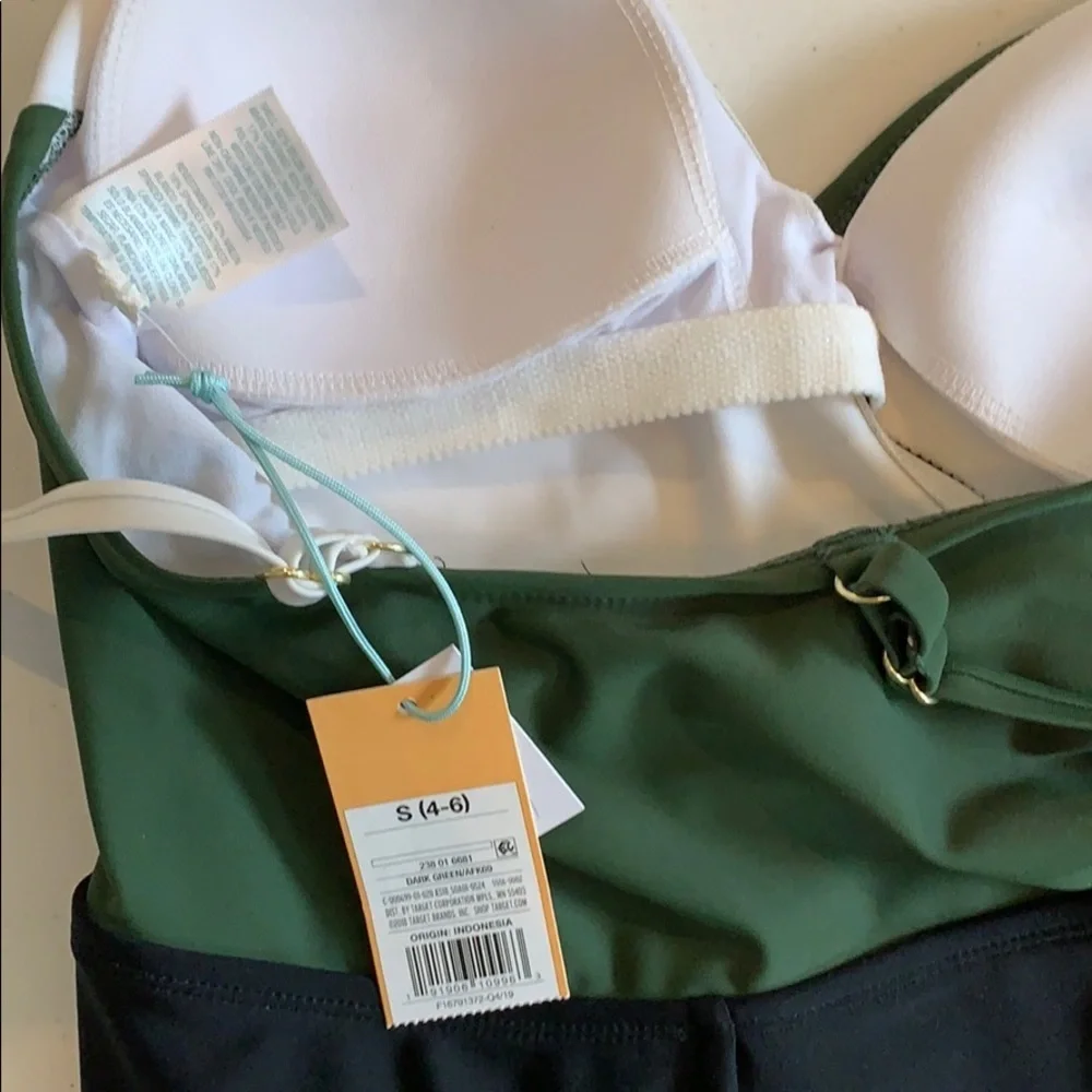 Kona Sol Swimsuit - Green, Black & White - Small‎
